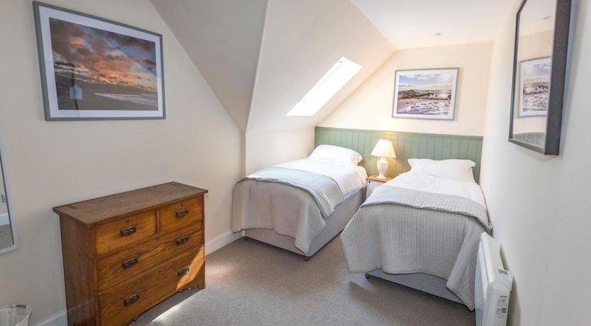 Photo of 2 Bed in Machrie