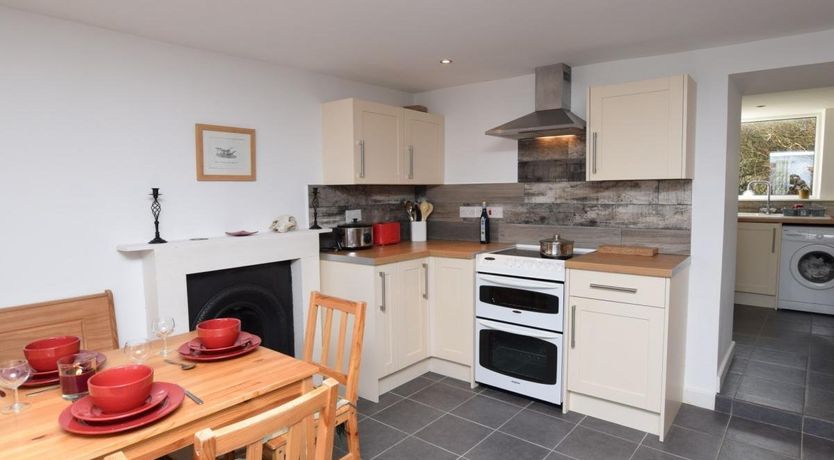 Photo of 3 Bed in Sollas