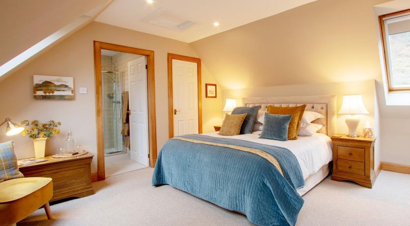Photo of 2 Bed in Perth