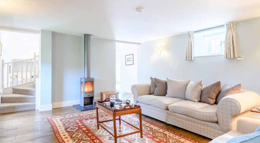 Photo of 2 Bed in Salisbury