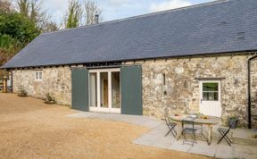 Photo of 2 Bed in Salisbury