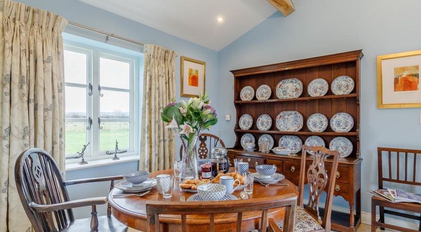 Photo of 3 Bed in Frampton on Severn