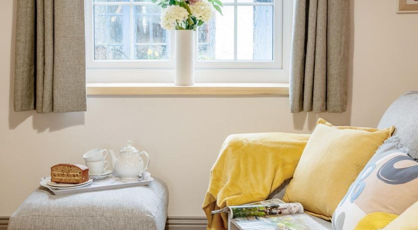 Photo of 2 Bed in Penclawdd