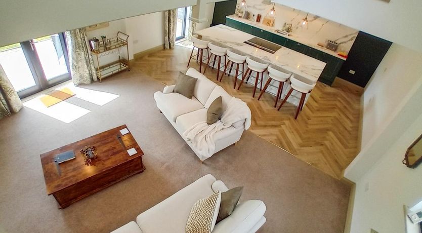 Photo of 3 Bed in Badley