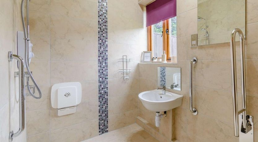 Photo of 3 Bed in High Catton