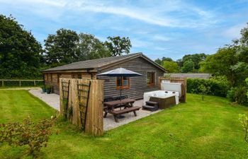 Log Cabin in Derbyshire Holiday Cottage