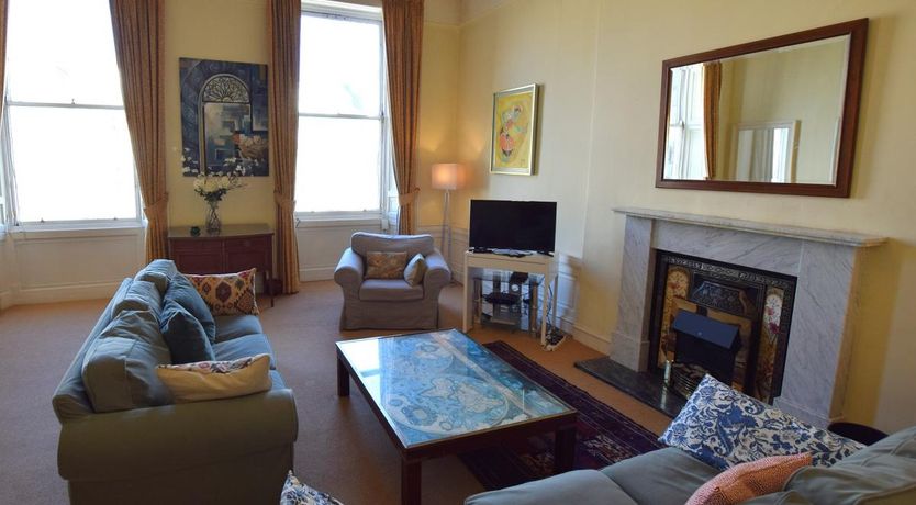 Photo of 3 Bed in Edinburgh