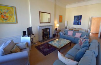 Apartment in Edinburgh and Lothians Apartment