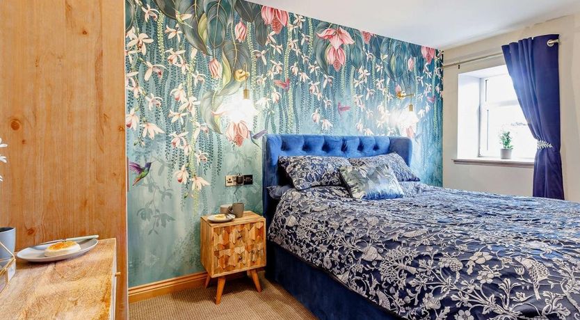 Photo of 3 Bed in Forth