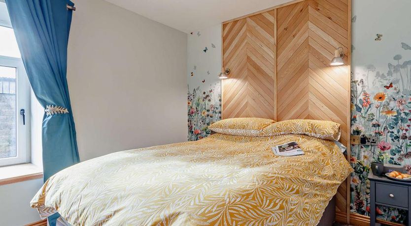 Photo of 3 Bed in Forth