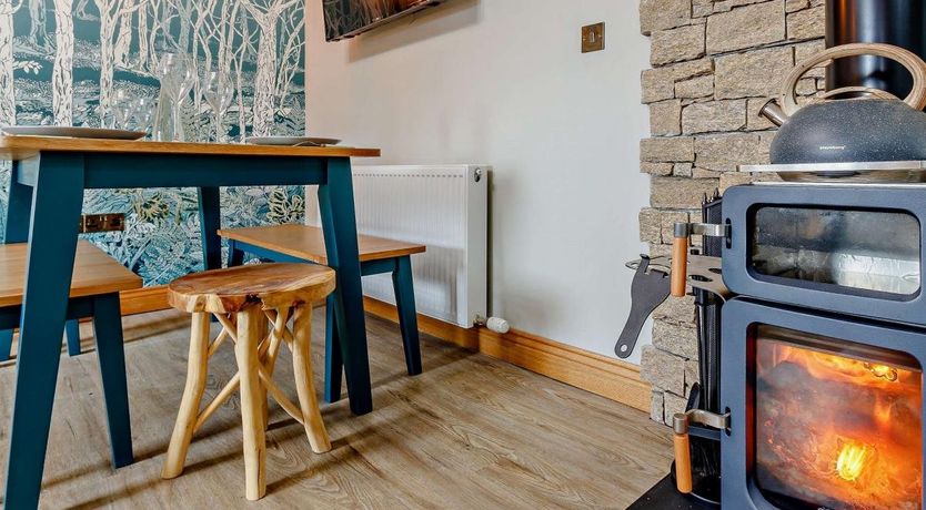 Photo of 3 Bed in Forth