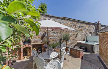 7 Bed in Stoke-on-trent Holiday Cottage