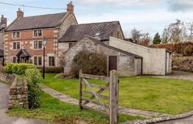 Photo of house-in-staffordshire