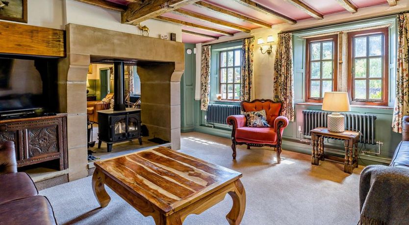 Photo of 7 Bed in Waterhouses