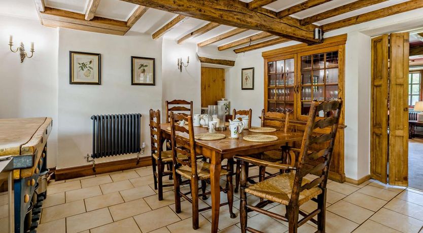 Photo of 7 Bed in Waterhouses