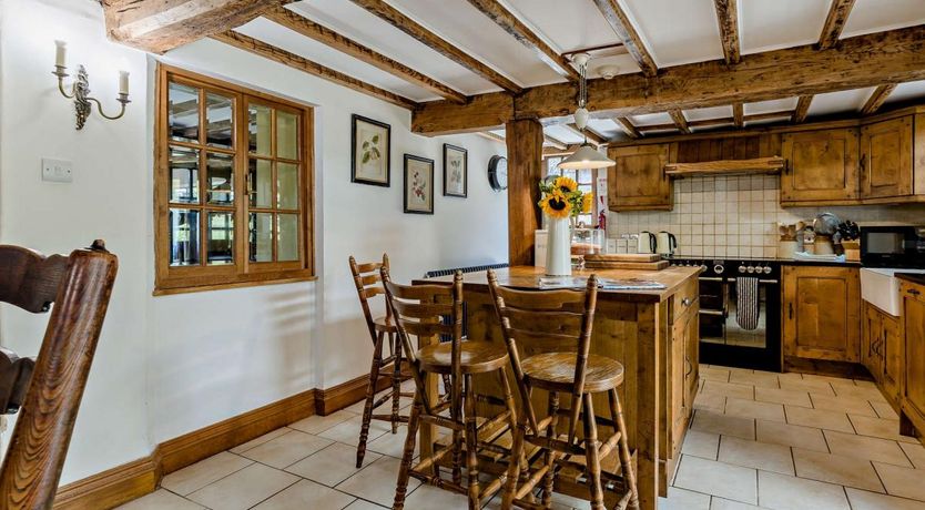 Photo of 7 Bed in Waterhouses