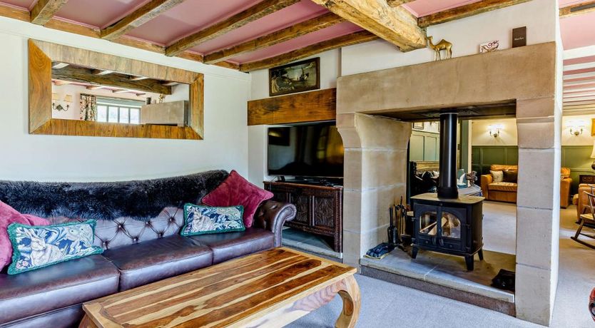 Photo of 7 Bed in Waterhouses