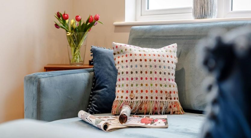 Photo of 2 Bed in Meltham