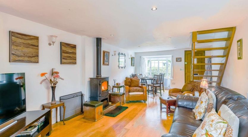 Photo of 2 Bed in Lyndhurst