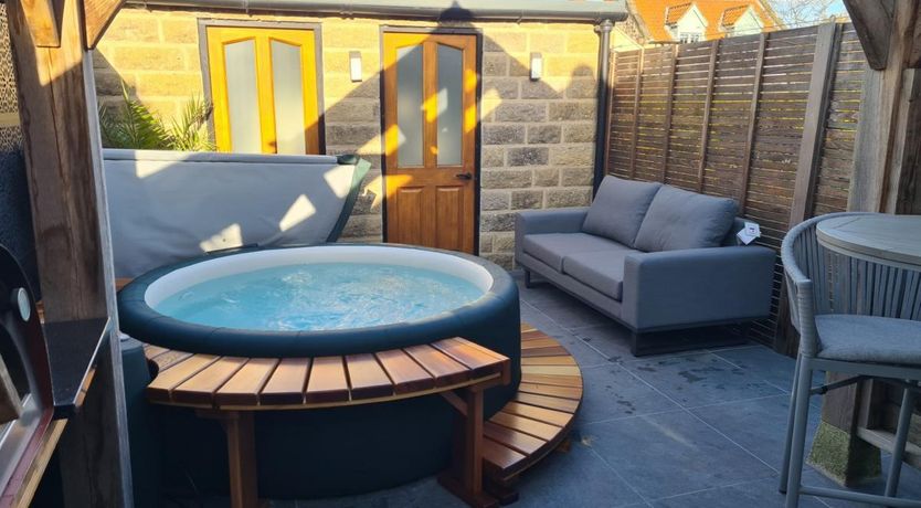 Photo of 2 Bed in Welburn