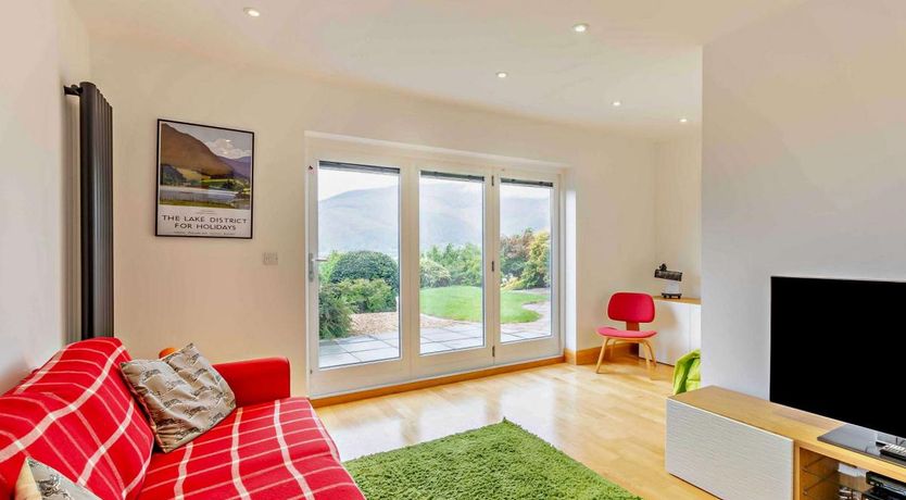 Photo of 3 Bed in Underskiddaw