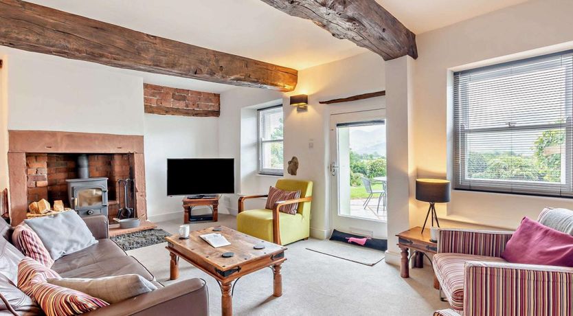 Photo of 3 Bed in Underskiddaw