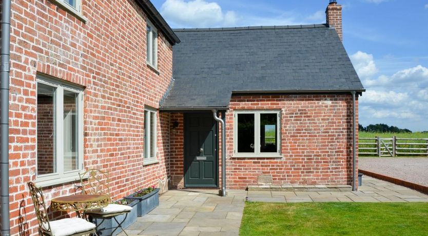 Photo of 3 Bed in Madley