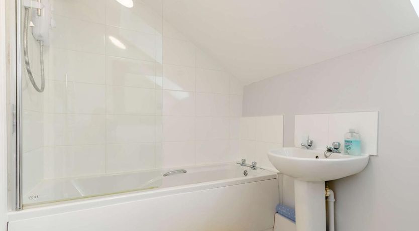 Photo of 2 Bed in Hull