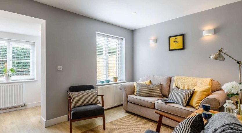 Photo of 2 Bed in Mundeseley