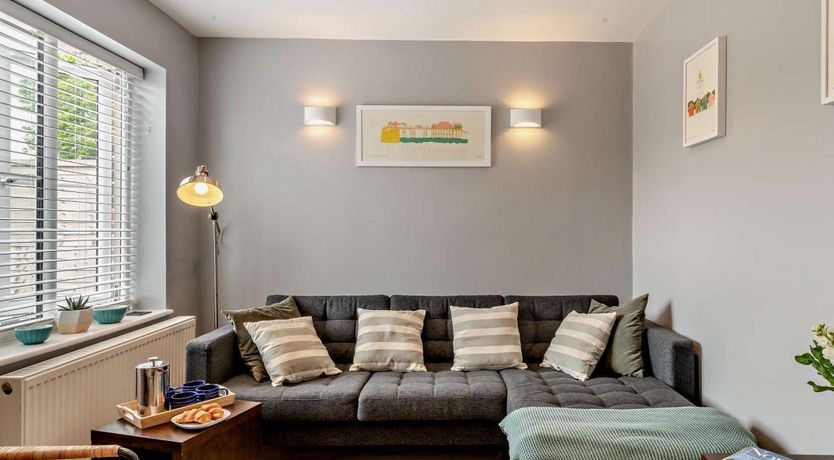 Photo of 2 Bed in Mundeseley