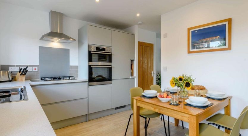 Photo of 2 Bed in Mundeseley