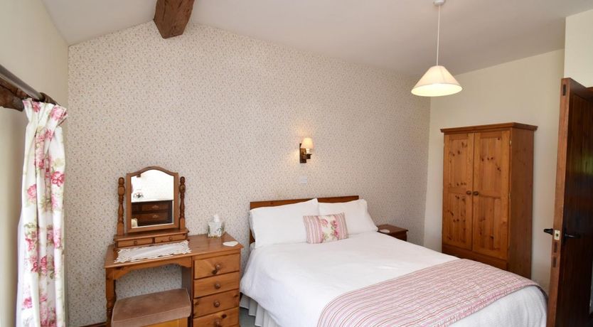 Photo of 2 Bed in Newlands