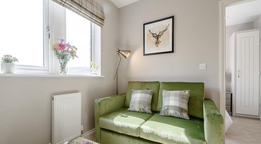 Photo of 1 Bed in Meltham