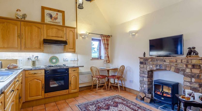 Photo of 1 Bed in Leighton