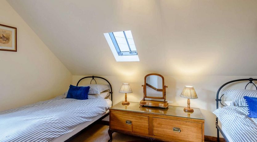 Photo of 2 Bed in Leighton