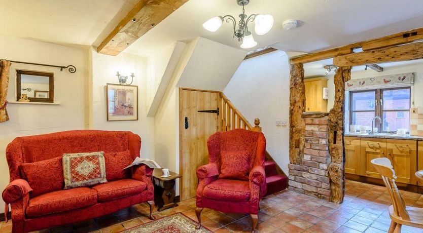 Photo of 2 Bed in Leighton