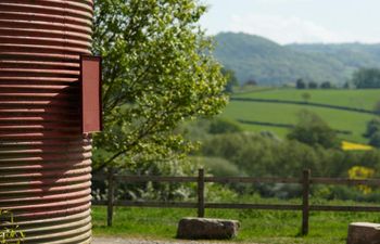 Barn in Mid Wales Holiday Cottage