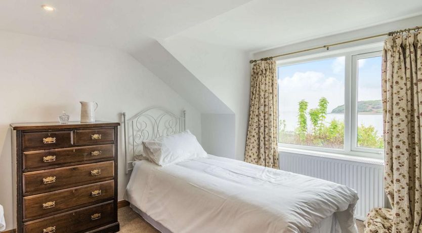 Photo of 3 Bed in Lamlash