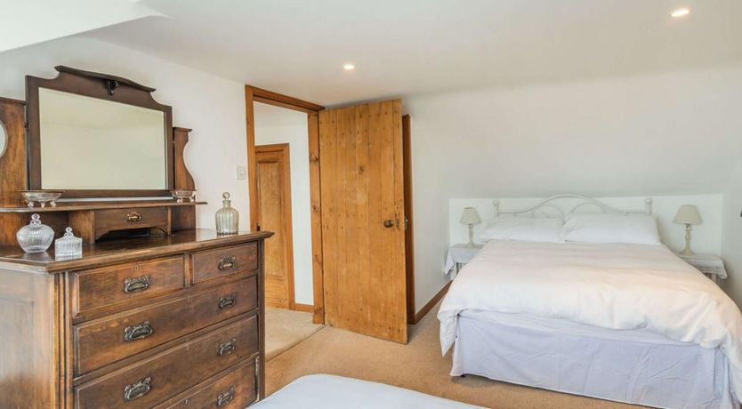 Photo of 3 Bed in Lamlash