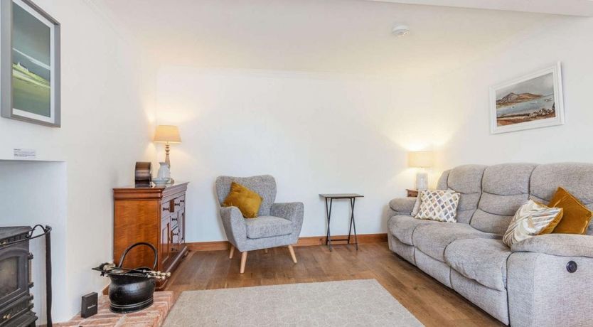 Photo of 3 Bed in Lamlash