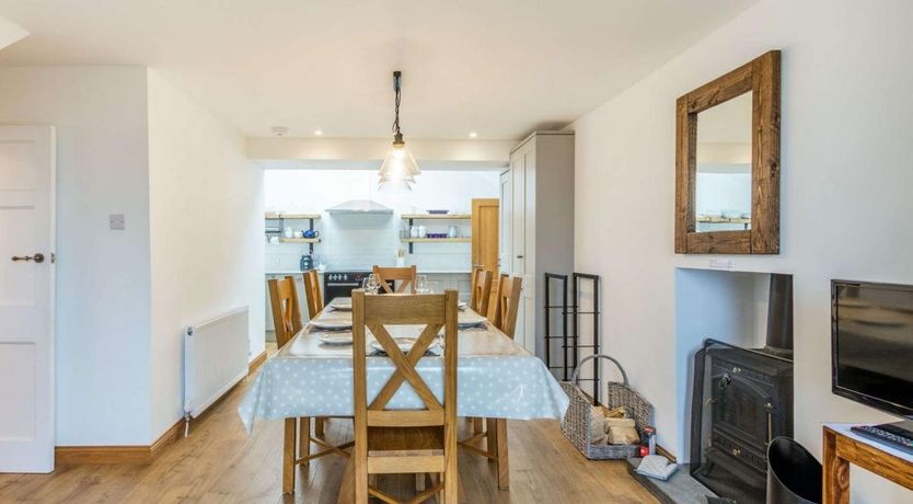 Photo of 3 Bed in Lamlash