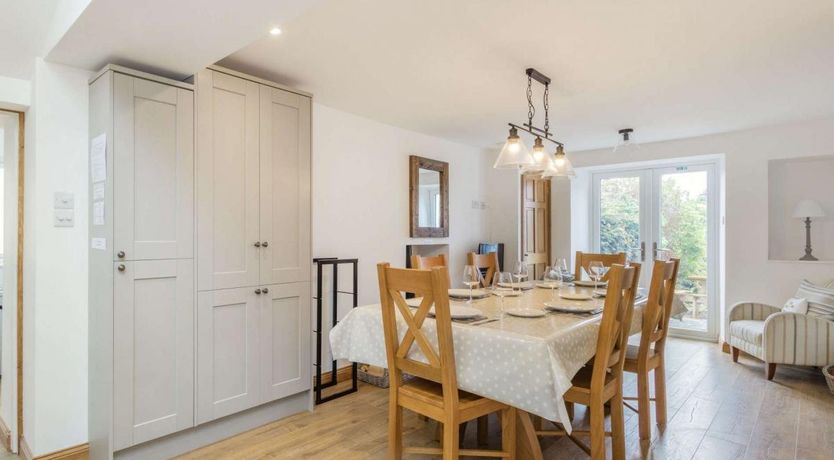 Photo of 3 Bed in Lamlash