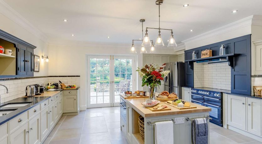 Photo of 5 Bed in Harrogate