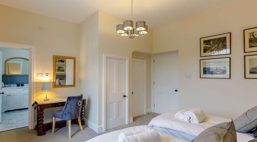 Photo of 5 Bed in Harrogate
