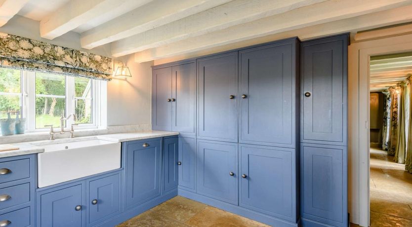 Photo of 4 Bed in Redlynch