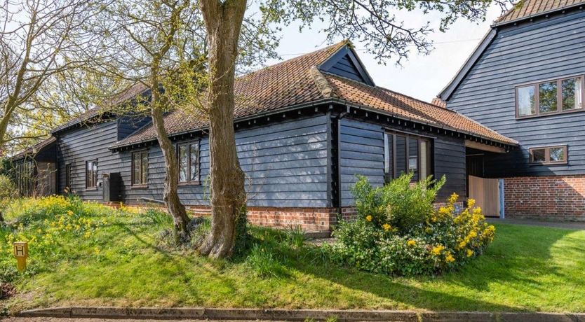 Photo of 2 Bed in Hadleigh