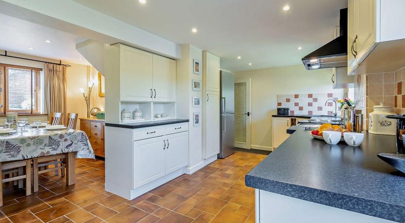 Photo of 2 Bed in Hadleigh