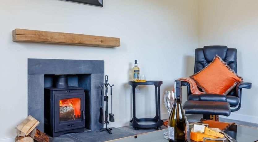 Photo of 2 Bed in Isle Ornsay