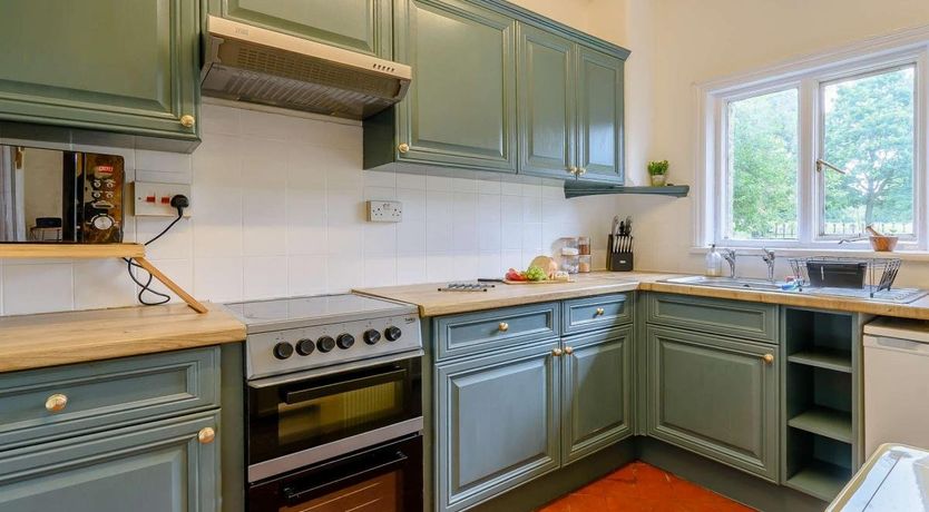 Photo of 2 Bed in Londesborough