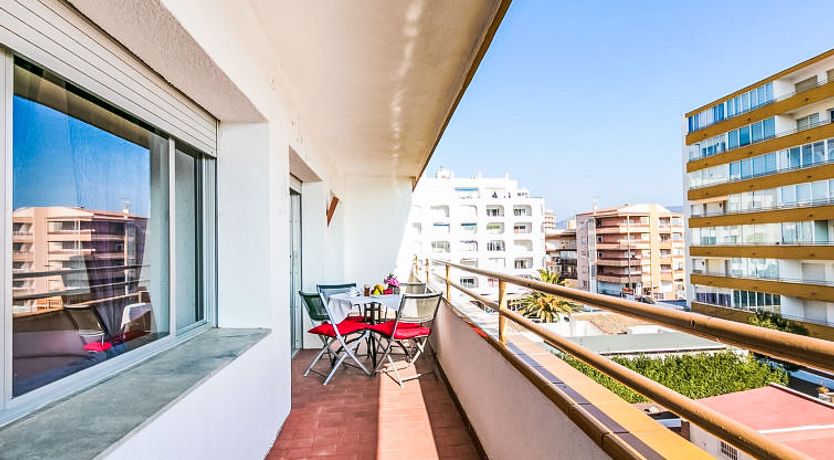 Photo of Roses Holiday Center Apartment 2